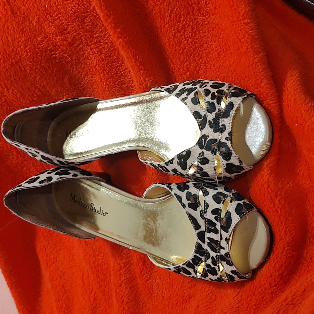 Madison Studio Leopard design Shoes Size 9